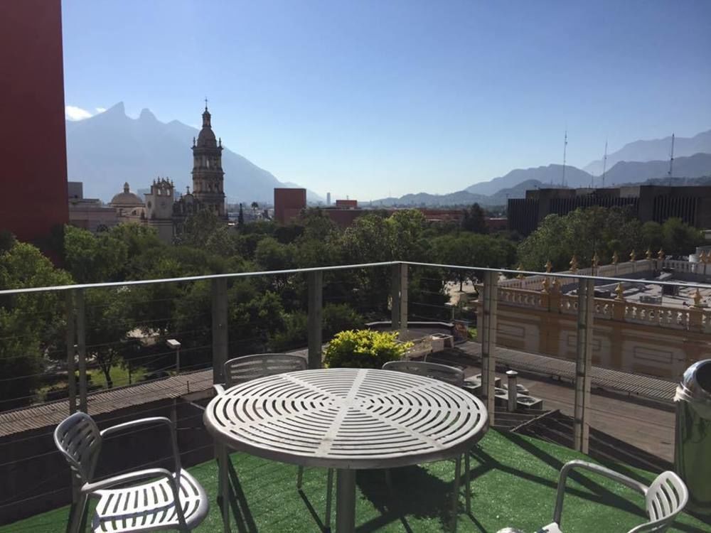 Macroplaza 4* Monterrey